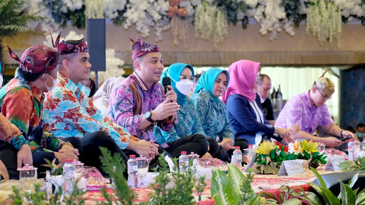 KSH Curhat Soal Air PDAM yang Tidak Jernih , Ini Jawaban Wali Kota Eri Cahyadi