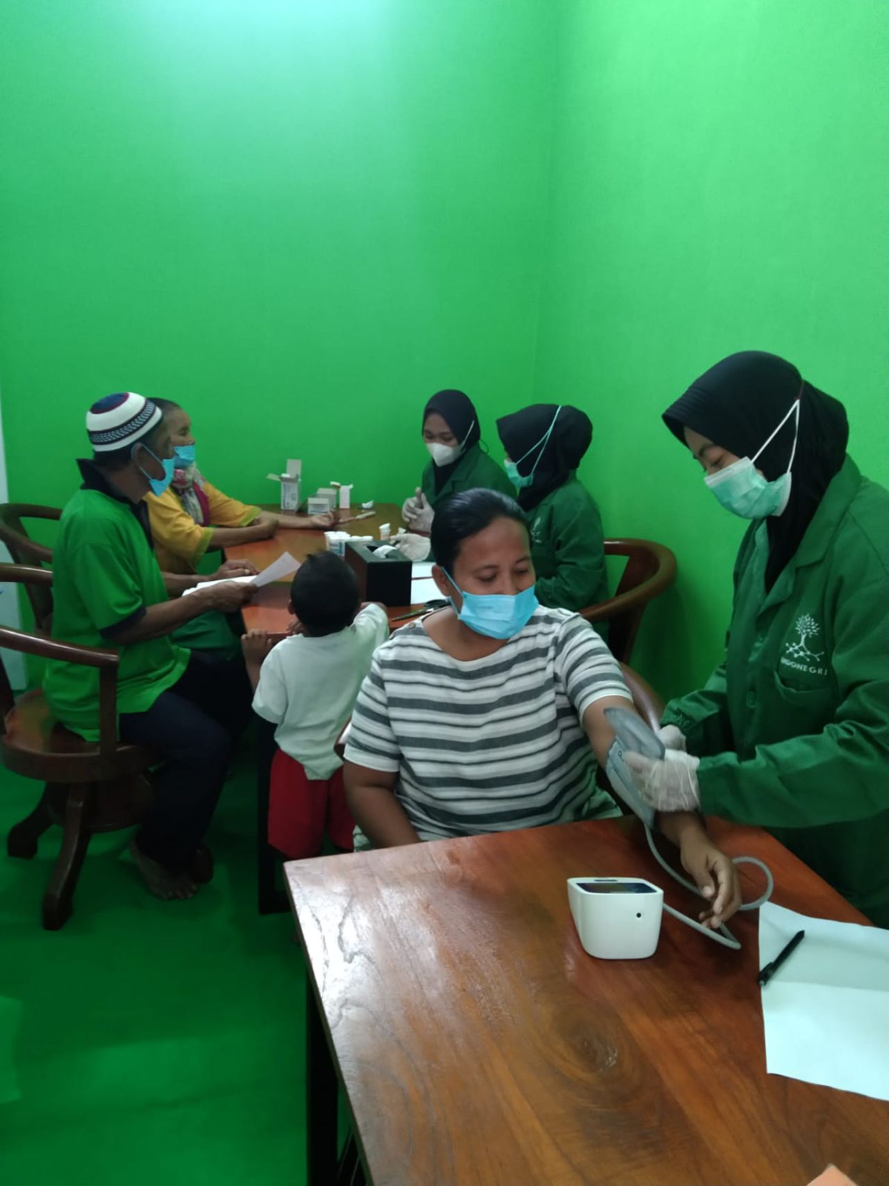 Gelar Baksos Pengobatan Gratis di Malang, Founder INDONEGRI: Sinergitas Antar Anggota