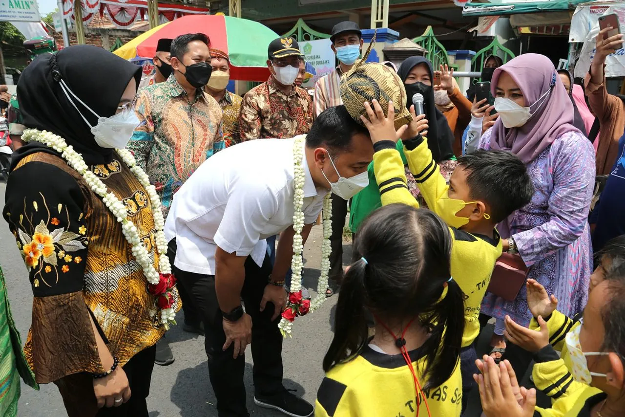 Hadir di Sedekah Bumi Kampung Beringin,Wali Kota Eri Cahyadi Ajak Warga Nguri - Uri Budaya Jawa