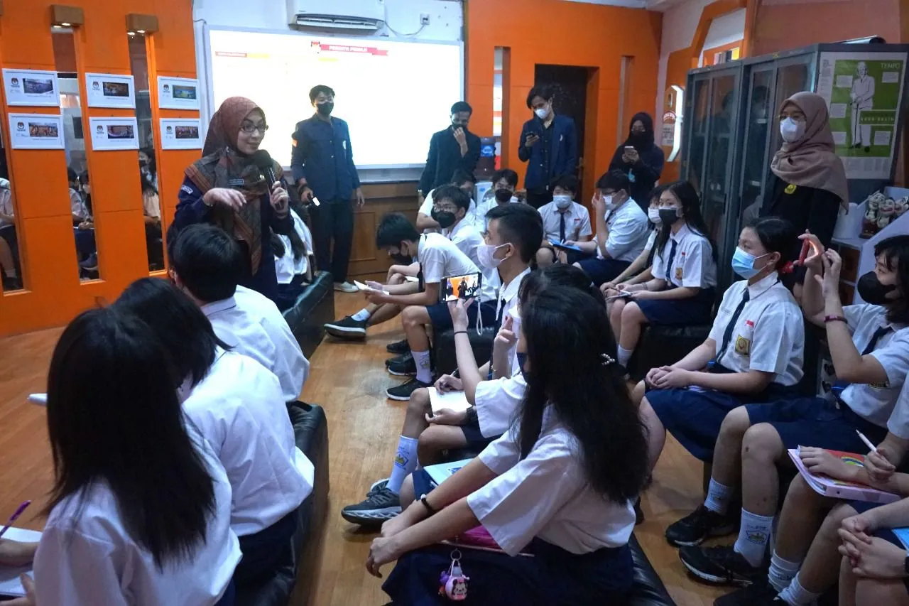 Kenalkan Pemilu ke Pimilih Pemula, KPU Jatim: Jadilah Pemilih Cerdas!