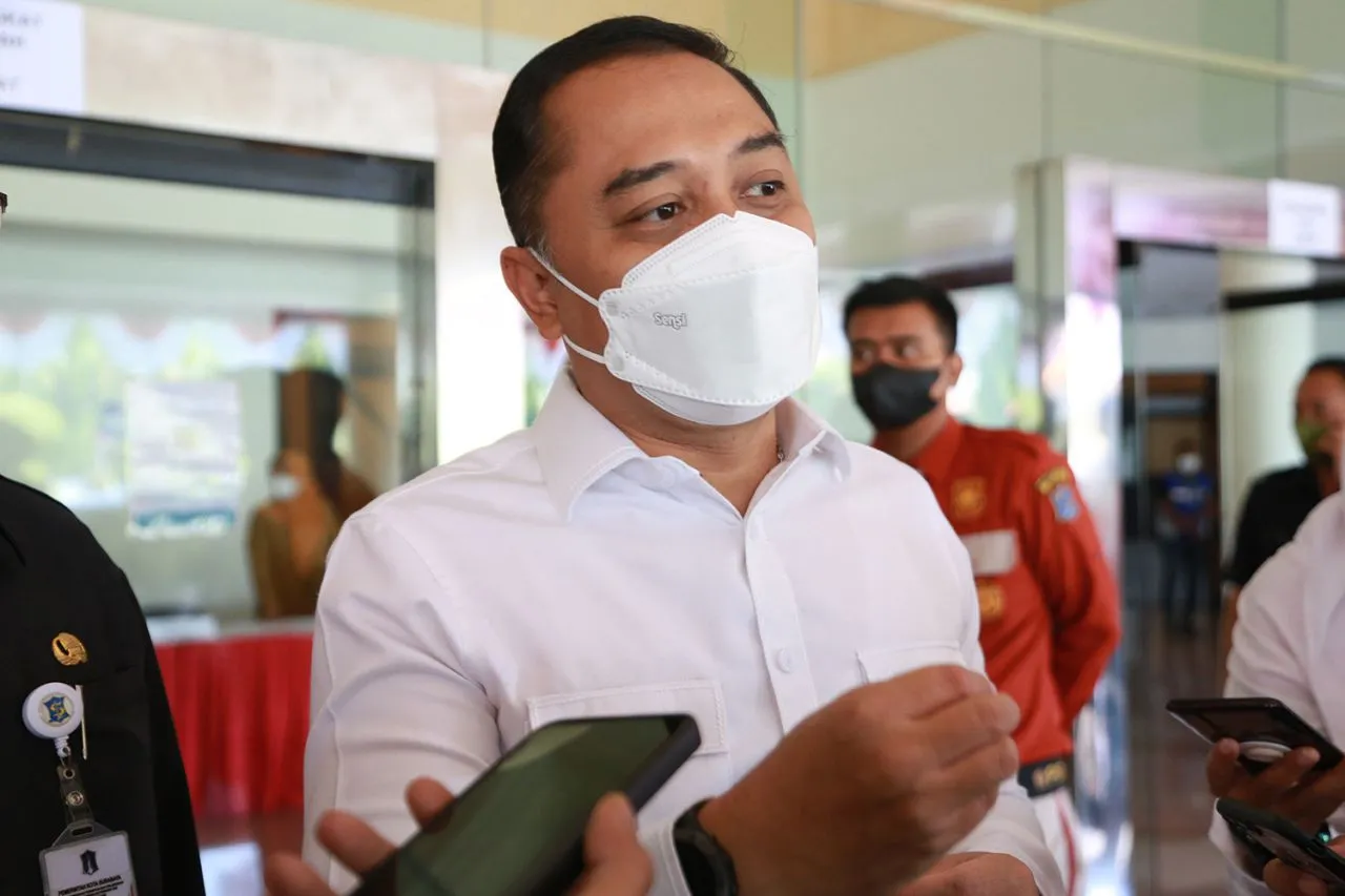 Cegah PKL Baru di Atas Saluran Ketintang, Wali Kota Eri Cahyadi Ingin Trantibum Kelurahan Patroli Rutin