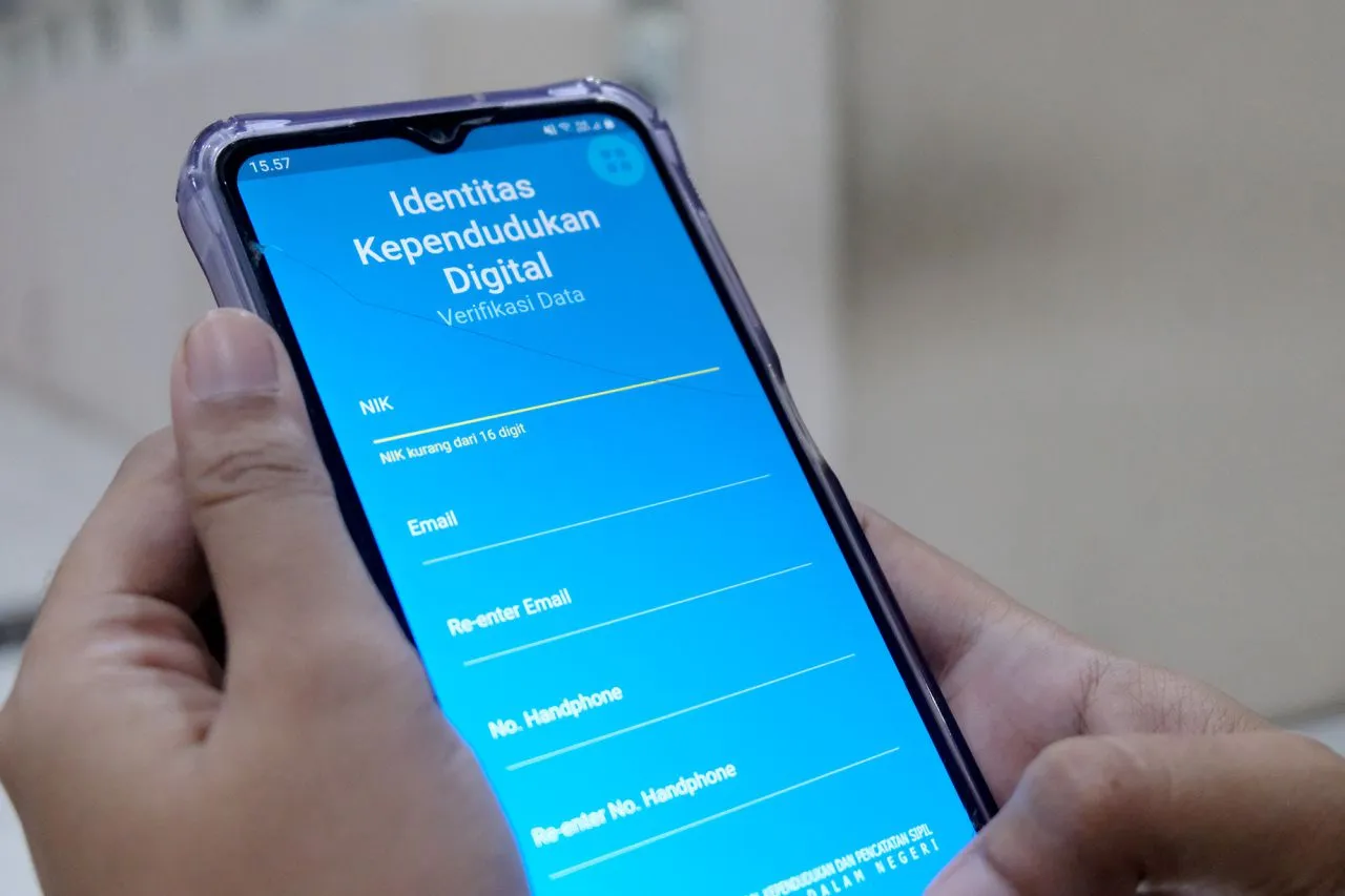 Surabaya Jadi Pionir di Indonesia Terapkan KTP Digital