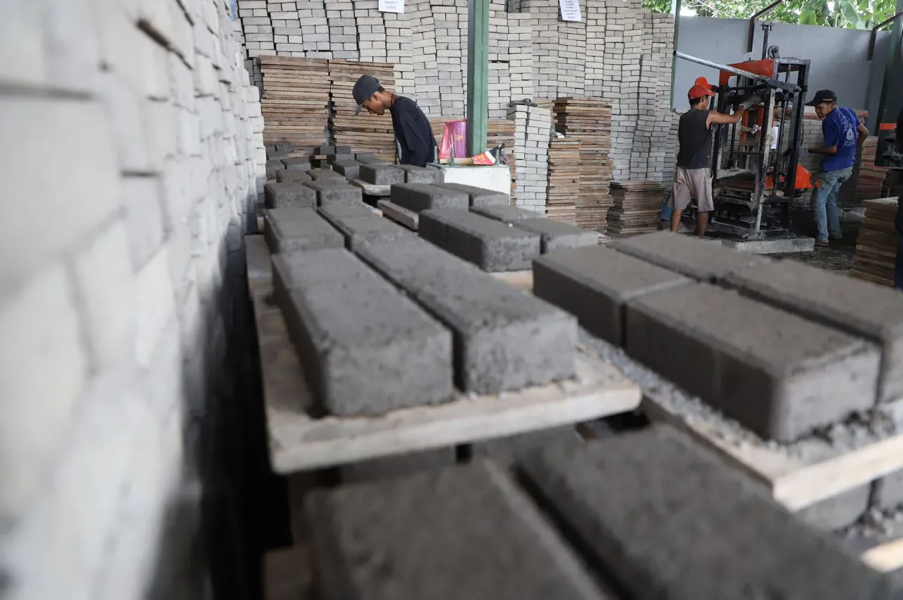 Kualitas Paving Produksi MBR Surabaya Bukan Ecek-ecek, Ini Buktinya