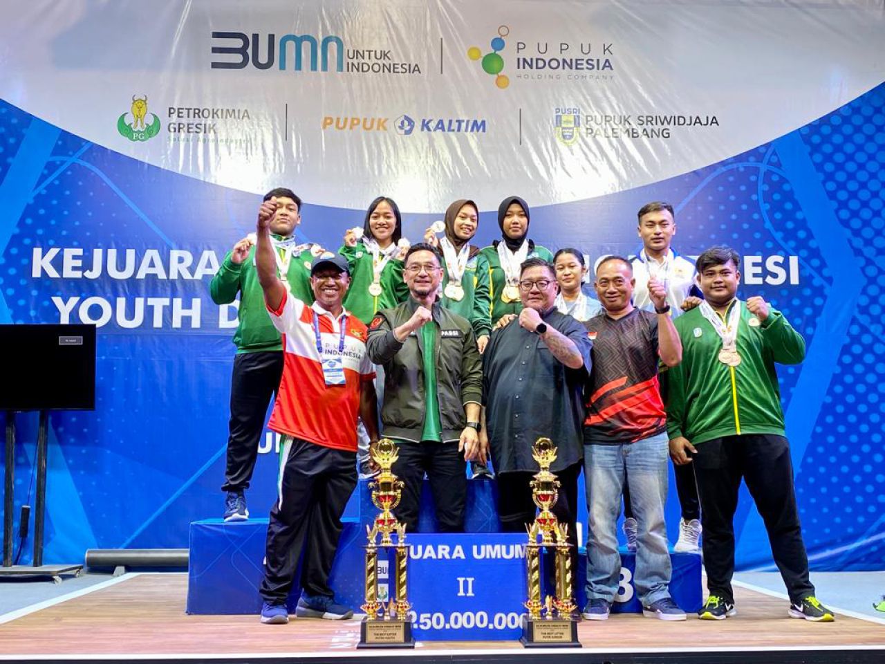 Kejurnas Angkat Besi Junior 2022, Kontingen Jatim Raih 20 Emas, 6 Perak dan 3 Perunggu