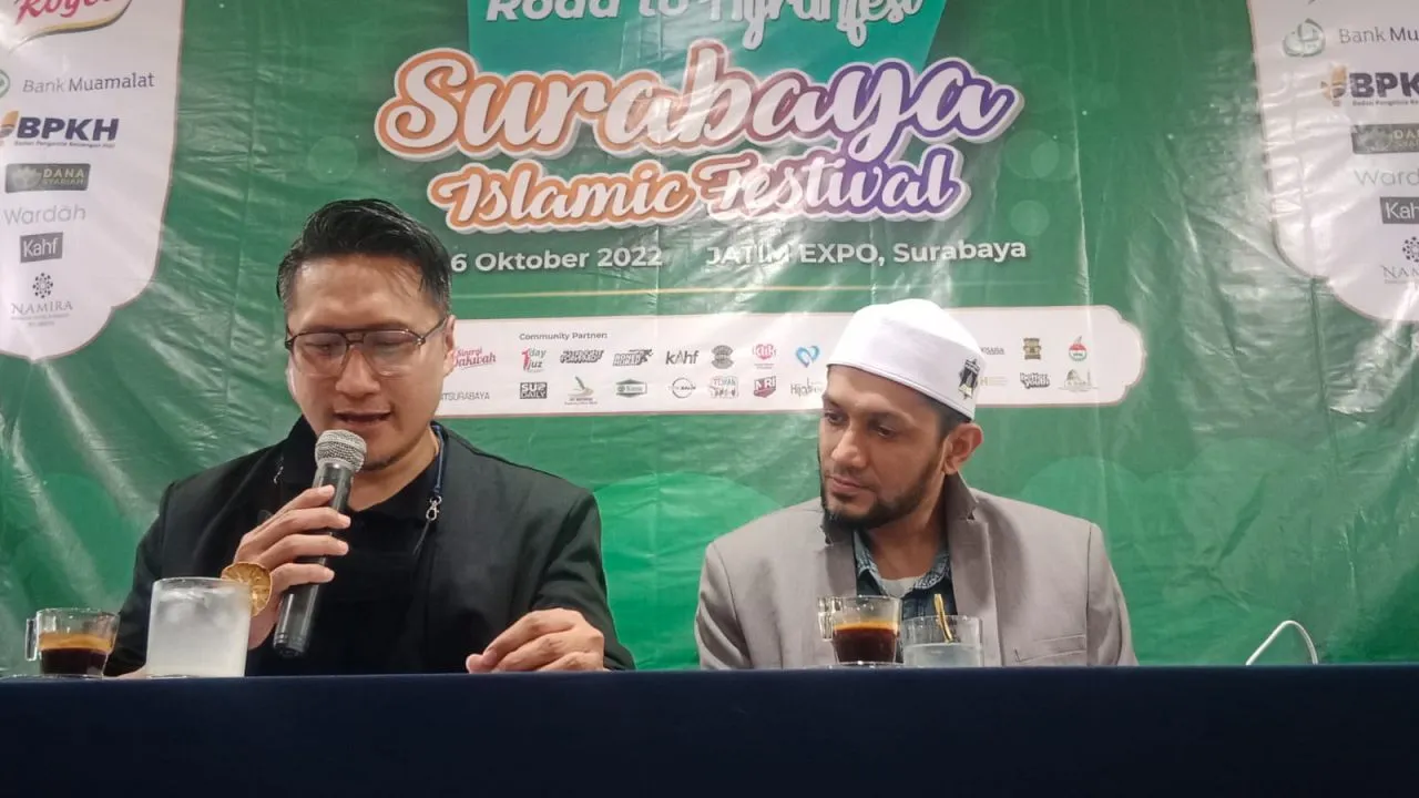 Jurus Arie Untung Bangkitkan Ekonomi UMKM dan Gaya Hidup Halal Warga Surabay