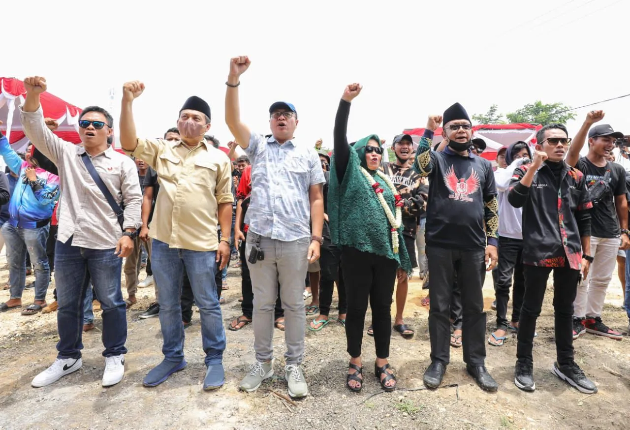 Ganjar Presiden 2024' Kian Menguat, Warga Desa se-Madura: Dia Berkontribusi Nyata Membangun Desa
