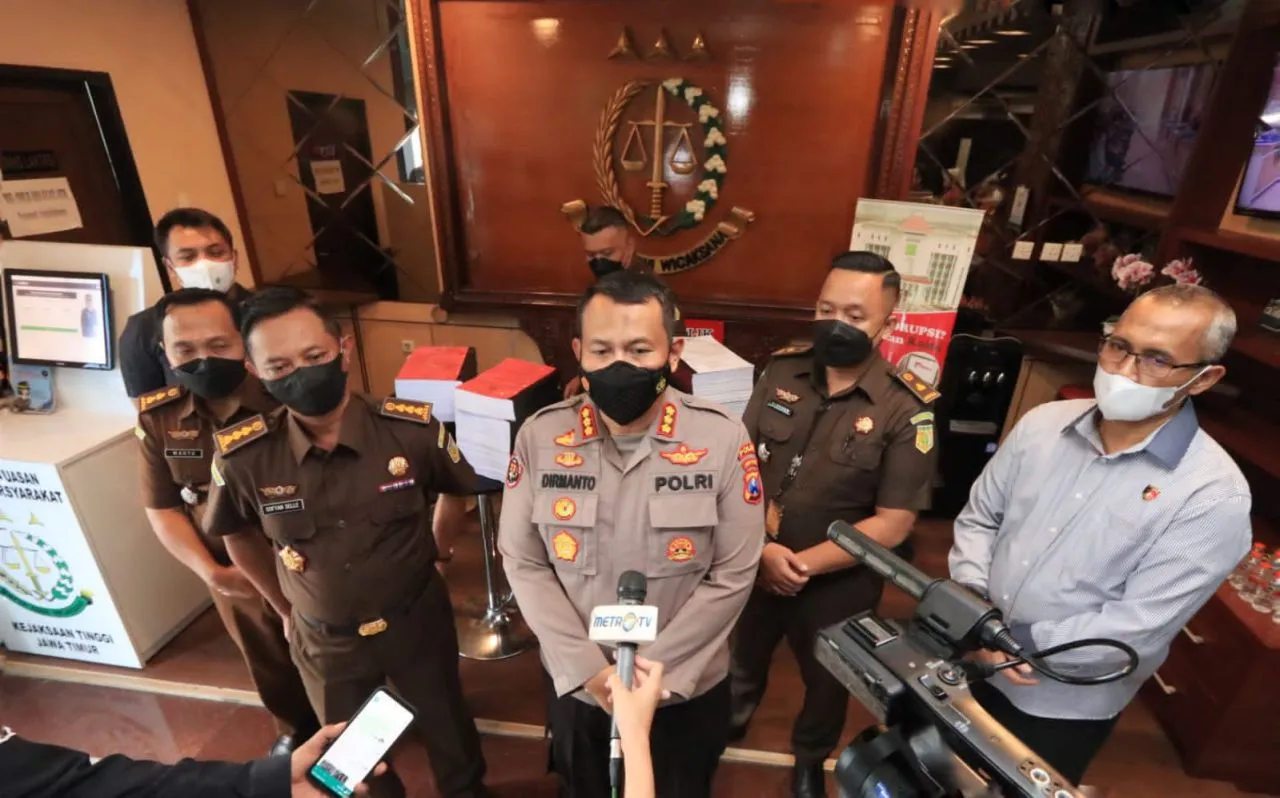 Polisi Serahkan Berkas Perkara Tragedi Kanjuruhan ke Kejati Jatim