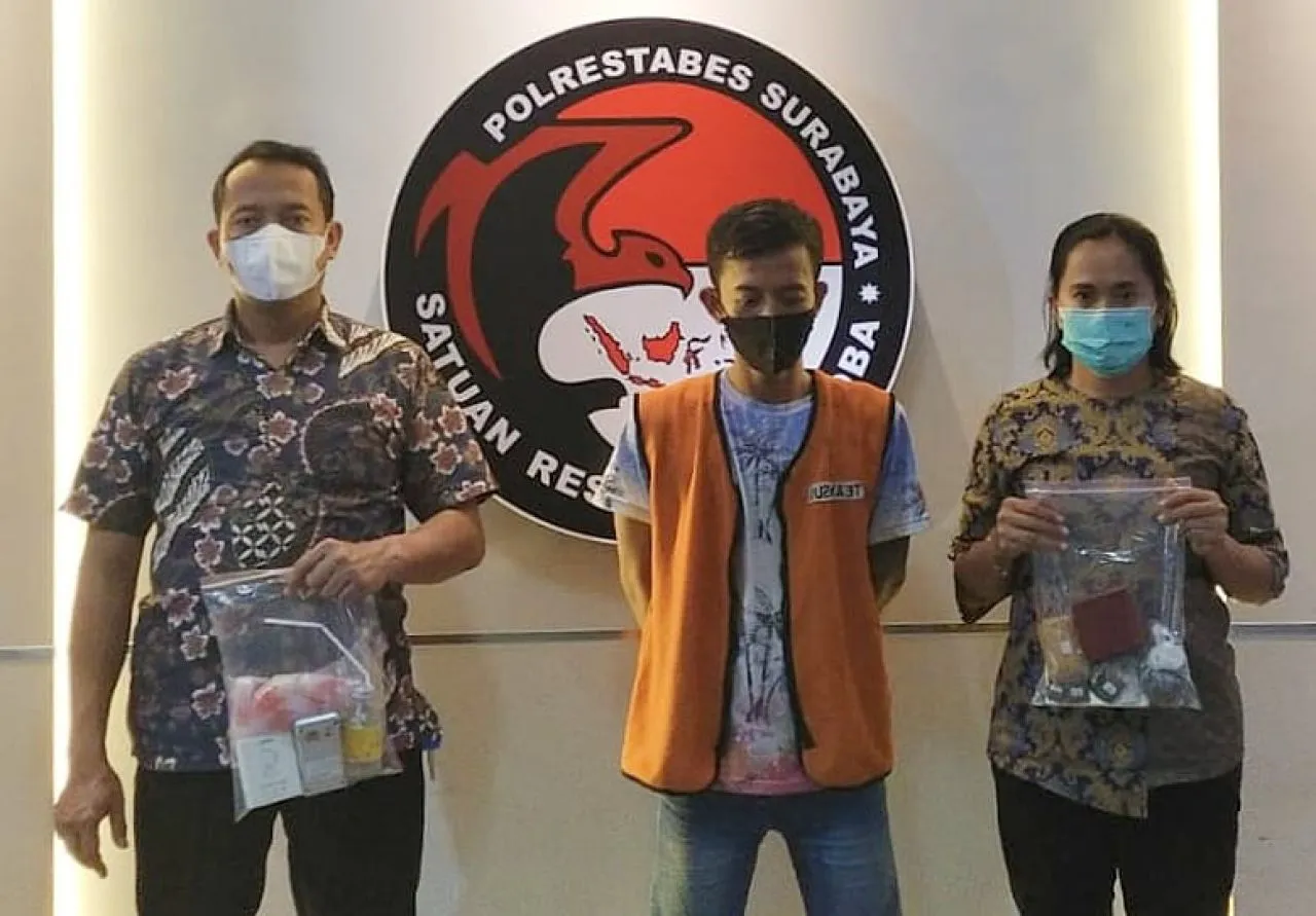 Edarkan Narkoba, Seorang Kuli Bangunan Asal Rungkut Ditangkap Polisi