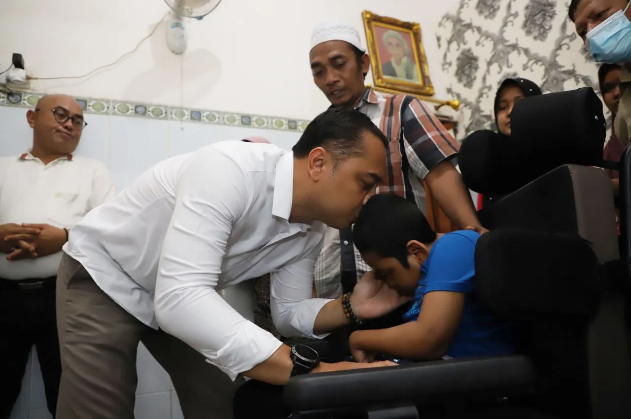 Kisah MU, Anak Hosin Penderita Meningitis