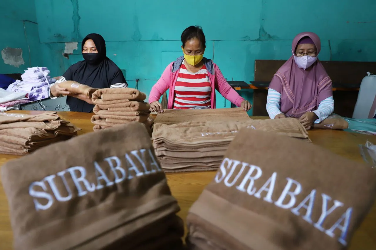 Program Padat Karya Surabaya Jadi Percontohan dalam Penanggulangan Kemiskinan