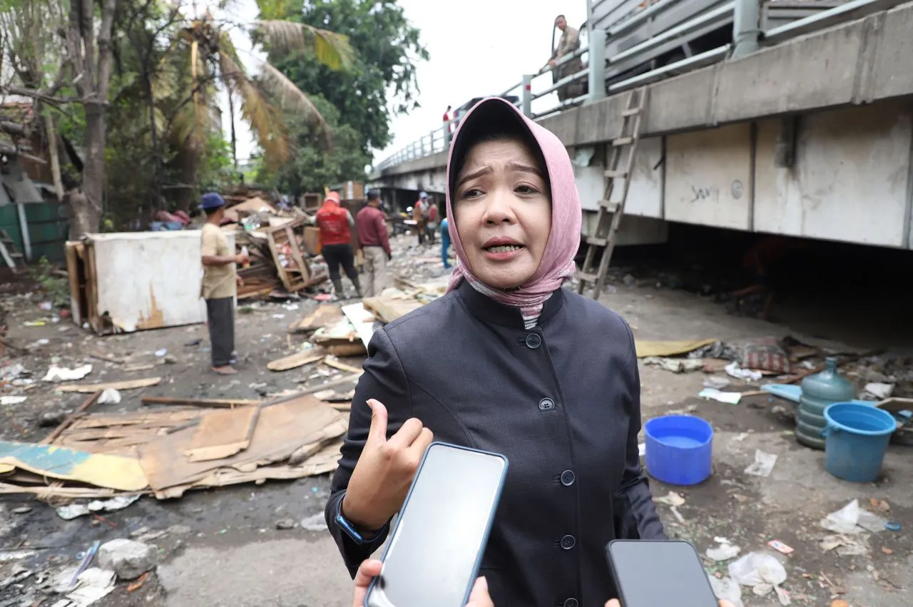 Pasca Relokasi Warga, Kolong Jembatan Kampung 1001 Malam Ditutup Secara Permanen