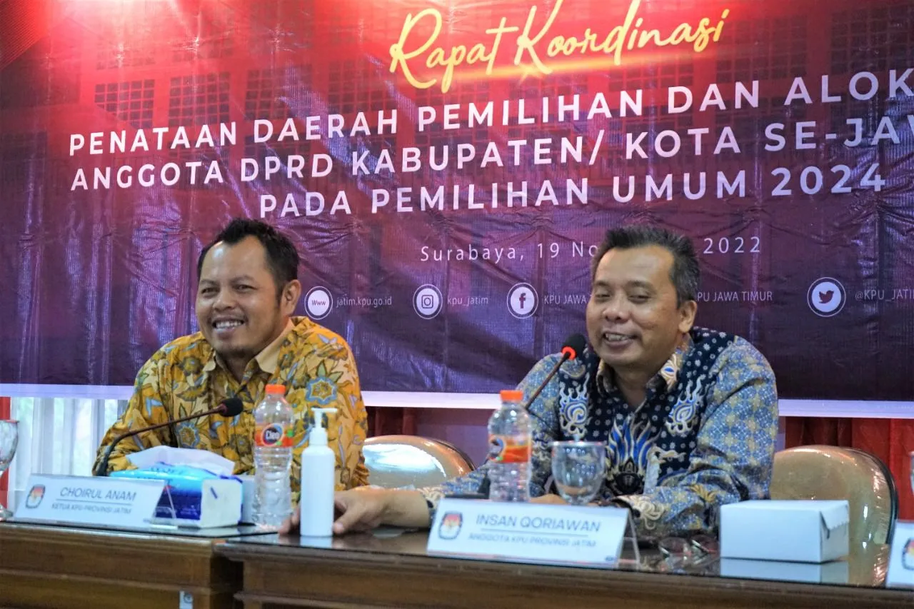 Pemilu 2024, KPU Jatim Sosialisasi Peraturan Penataan Dapil dan Alokasi Kursi Anggota DPRD 
