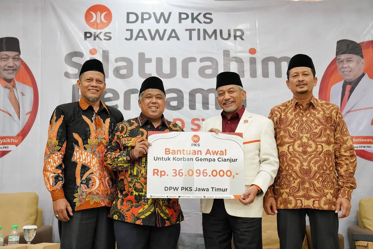 Aksi Spontan, Presiden dan Kader PKS Jatim Kumpulkan Donasi Rp 50 Juta untuk Gempa Cianjur