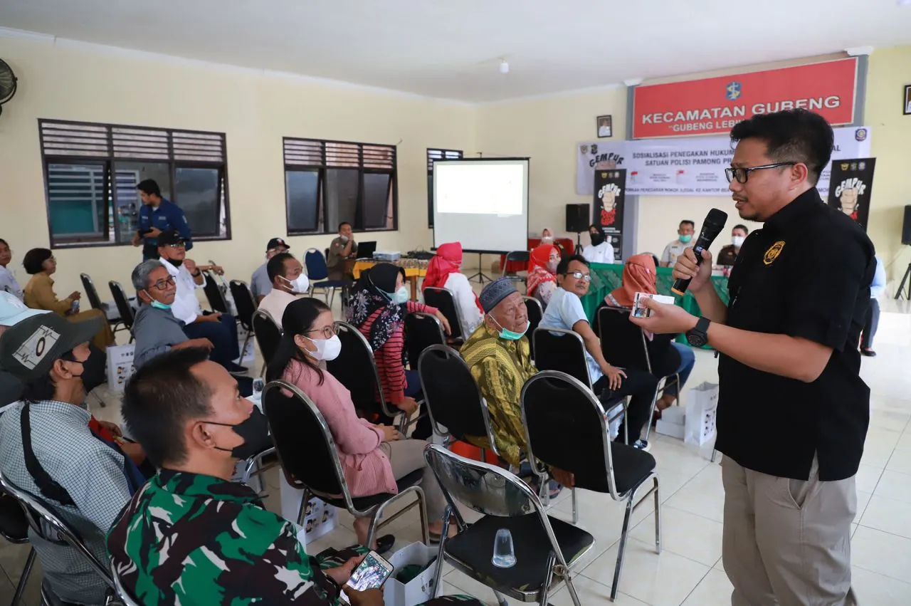 Pemkot Surabaya Gelar Sosialisasi Gempur Rokok Ilegal, Ini Ciri - Cirinya
