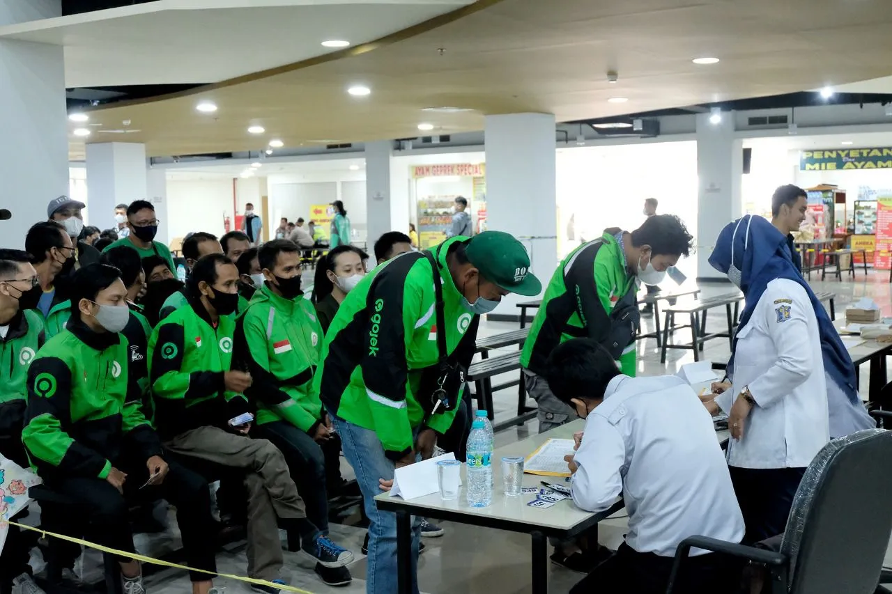 Sebanyak 22.327 Pengemudi Ojol di Surabaya Terima Bantuan BLT BBM