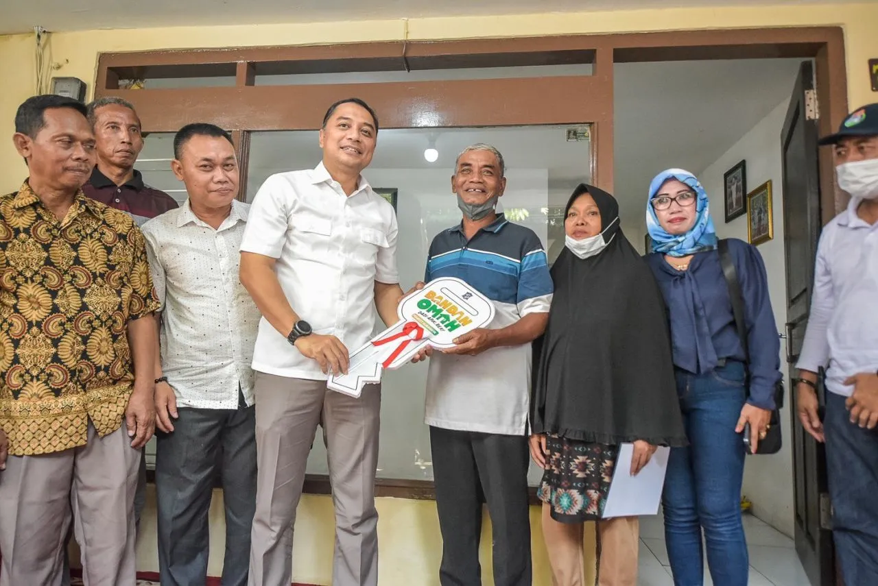 Luar Biasa! 900 Unit Rumah Tak Layak Huni di Surabaya Behasil Direhab Tahun Ini