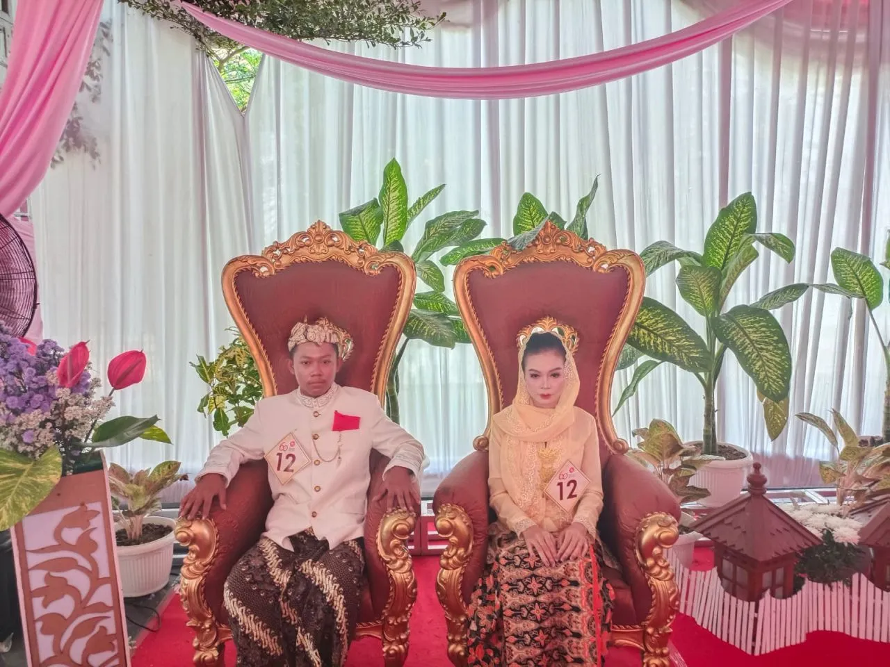Melalui 'Kupang Lontong', 50 Pasangan Siri di Surabaya Nikah Sah