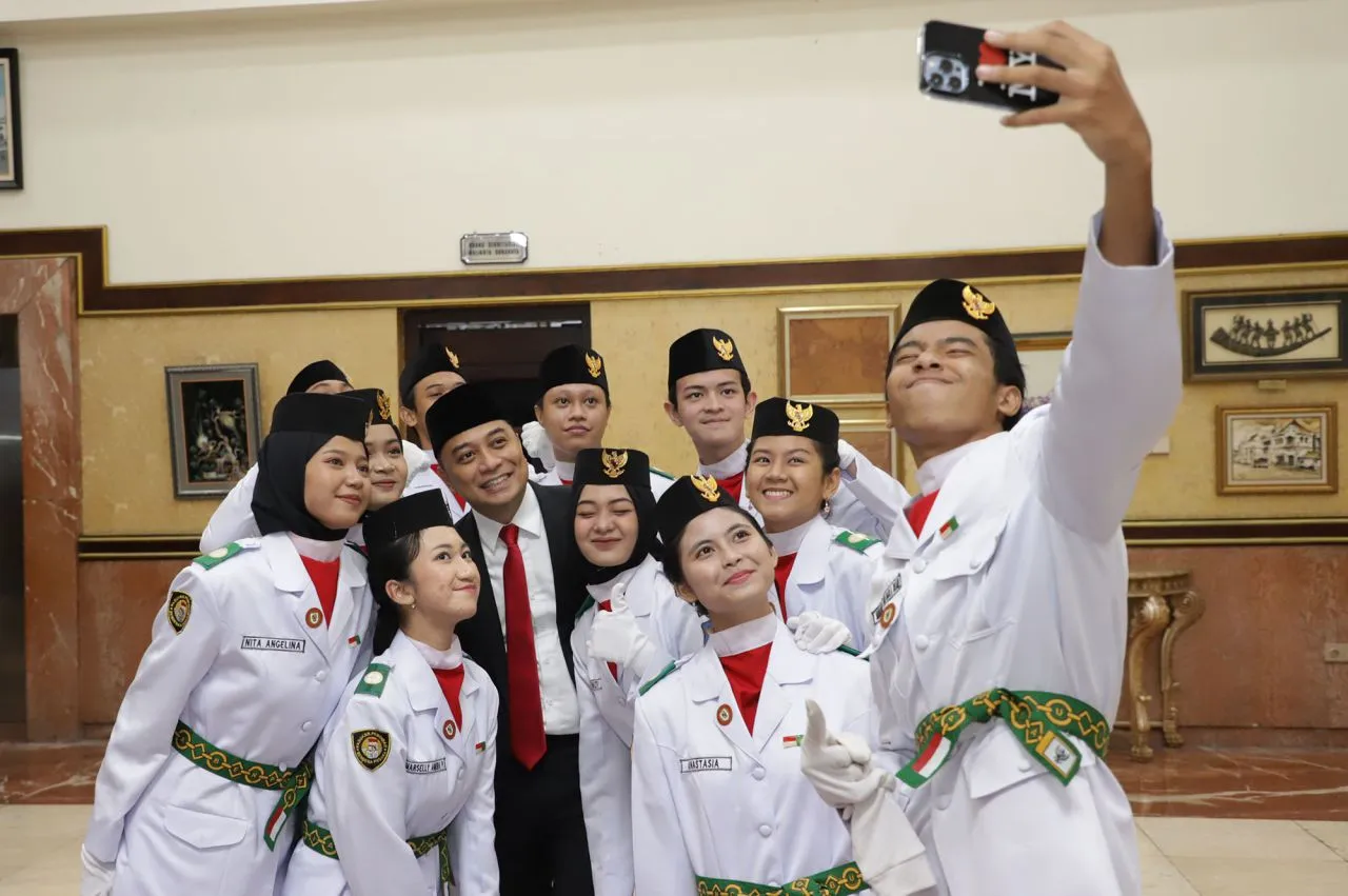12 Purna Paskibraka Surabaya Dikukuhkan Jadi Duta Pancasila, Ini Tugasnya!