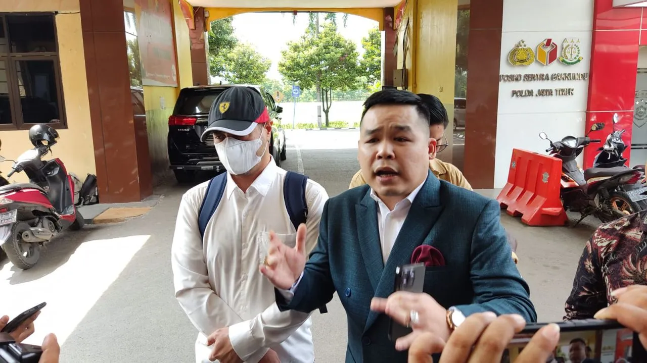 Bantah Tak Nafkahi Venna Melinda, Feri Irawan Bawa Bukti Transfer