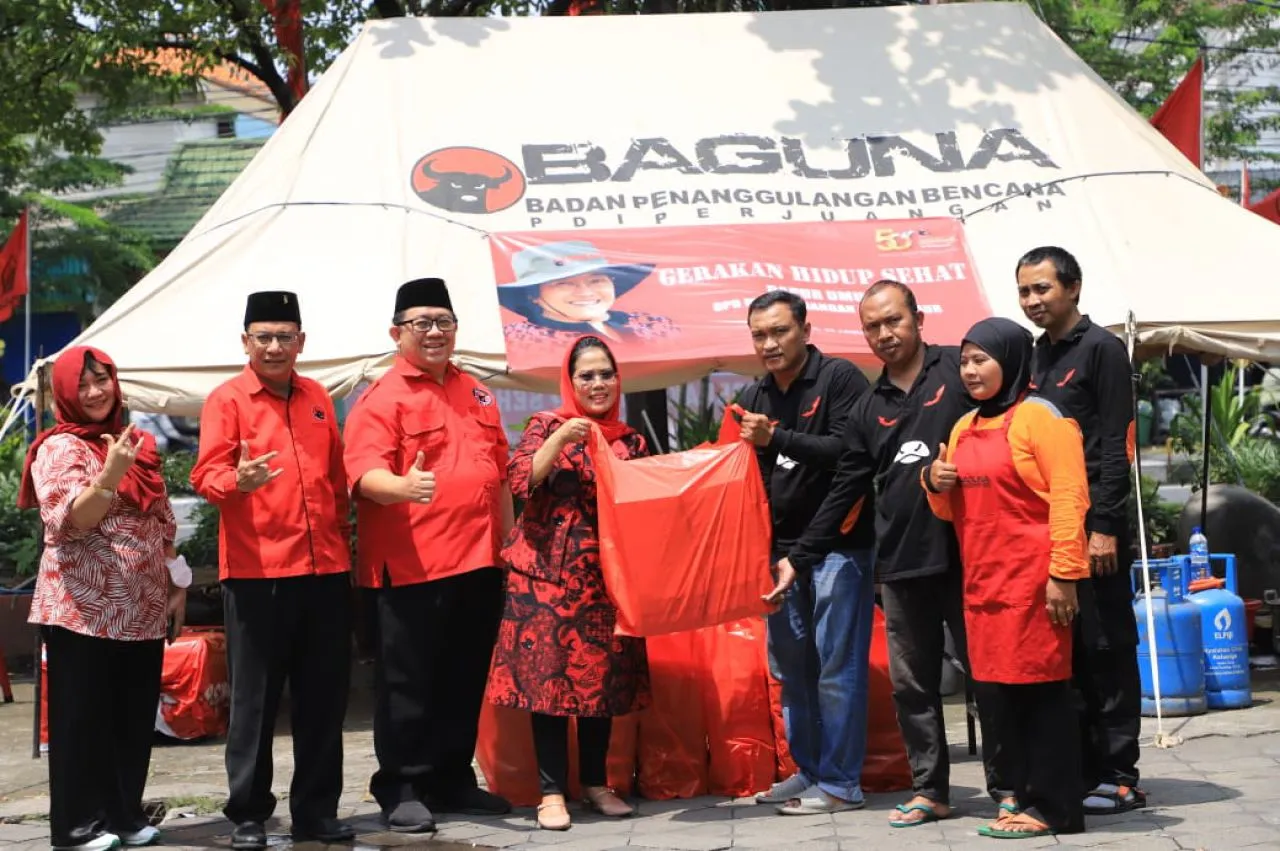 Megawati Ulang Tahun ke-76, PDIP Jatim Bagi Makanan Sehat Cegah Stunting