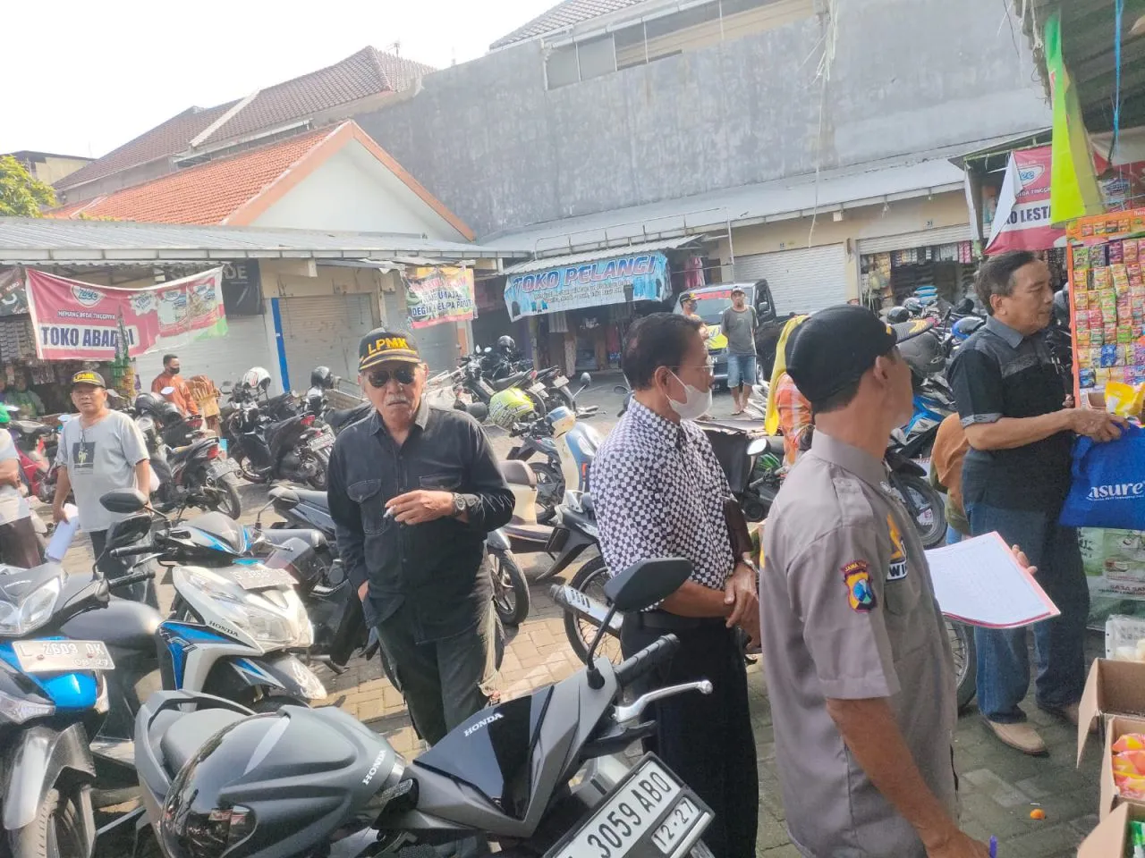 KSDR Sayangkan Sikap Arogan LPMK Semolowaru Tarik Restribusi Tanpa Kordinasi