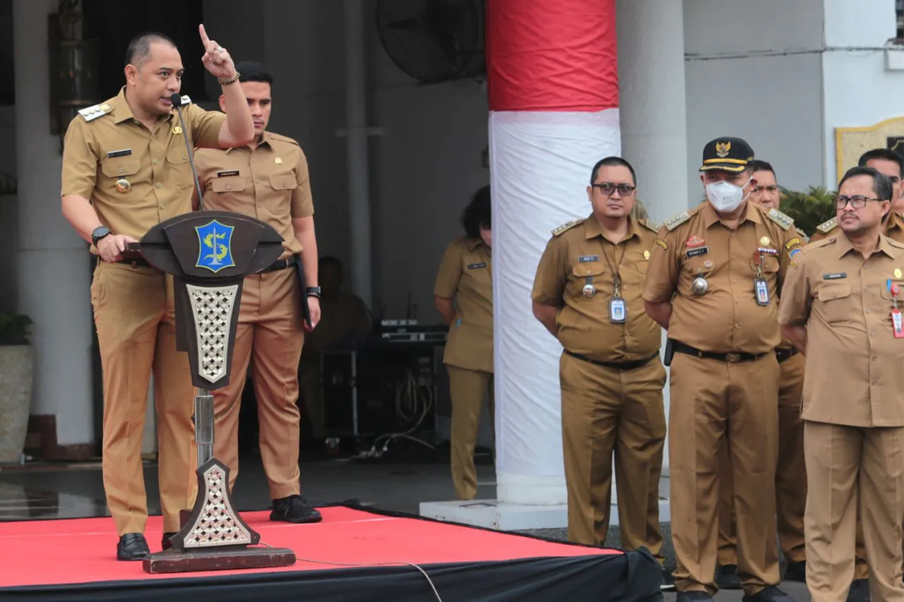 ASN Terbukti Lakukan Pungli, Wali Kota Eri Tak Akan Segan Pecat Hingga Pidana