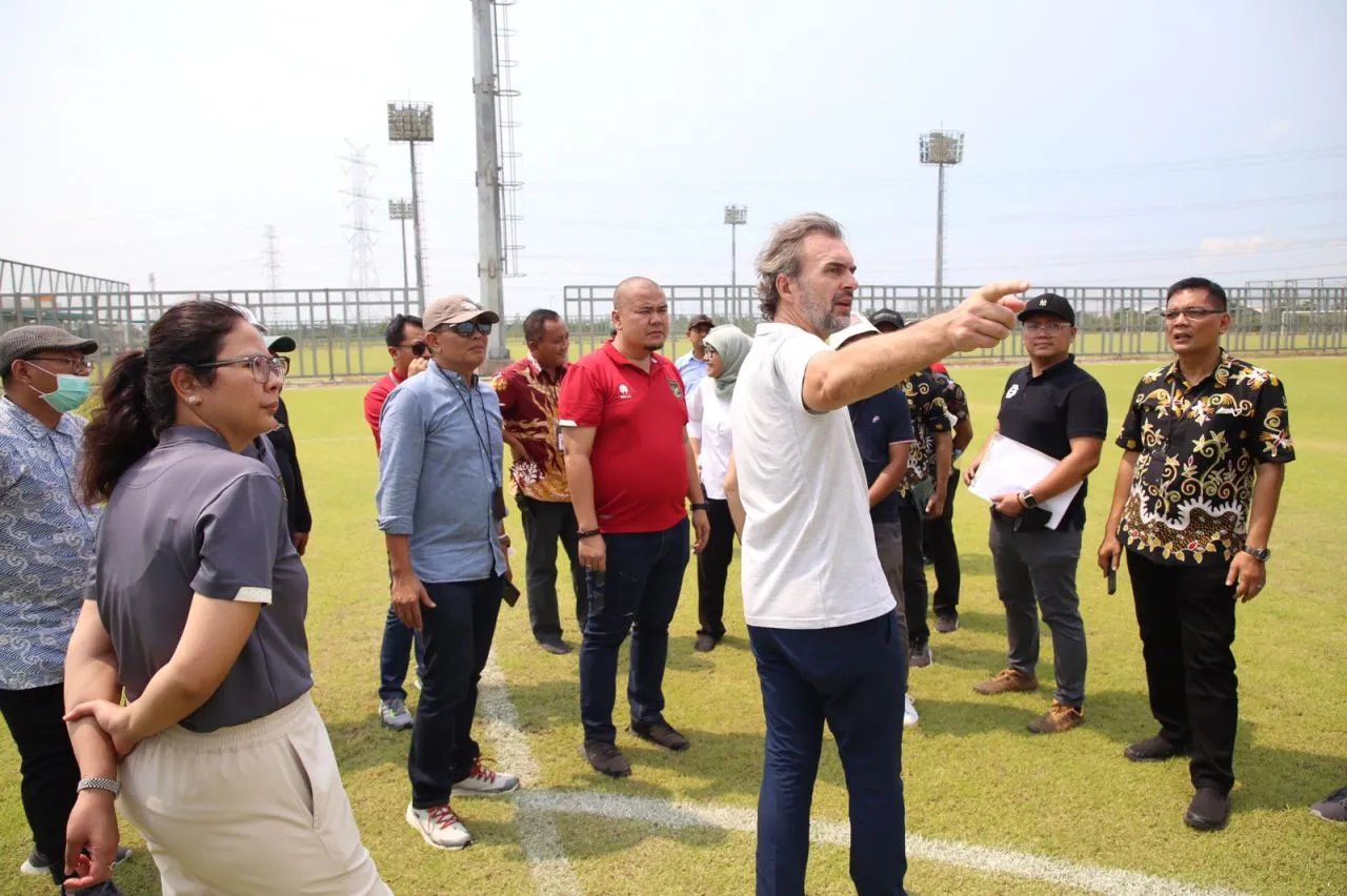 Kunjungi Stadion GBT, FIFA Minta Dibuatkan Akses Khusus Bagi Disabilitas
