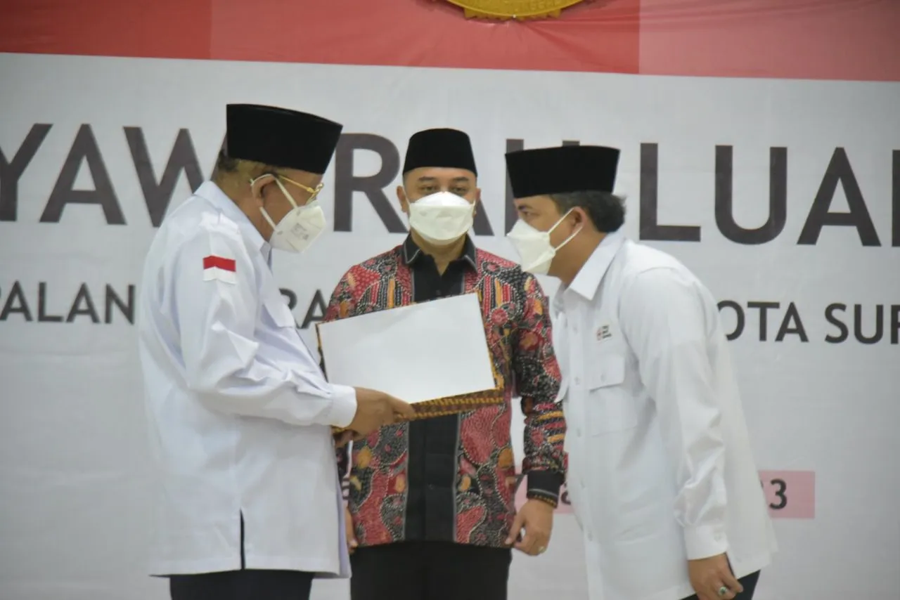 Sekda Kota Ikhsan Resmi Menjadi Ketua PMI Surabaya