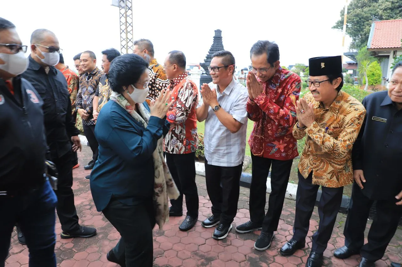 Megawati Hadiri Harlah 1 Abad NU, PDIP Jatim: Jadi Energi Kader dalam Kerja - kerja Kepartaian Hadapi Pemilu 2024