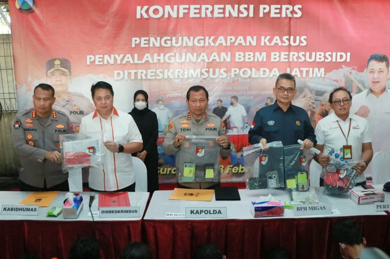 Polisi Amankan 27 Tersangka Penyalagunaan BBM Bersubsidi 45,5 Ton di Jatim