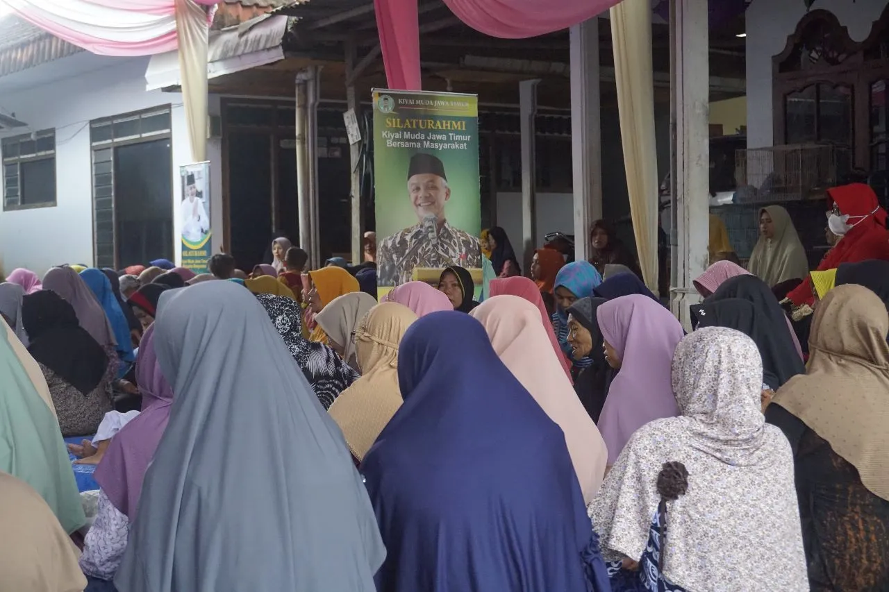 Kiai Muda Jatim Dukung Ganjar Beri Material Untuk Rehabilitasi Ponpes Bantaran