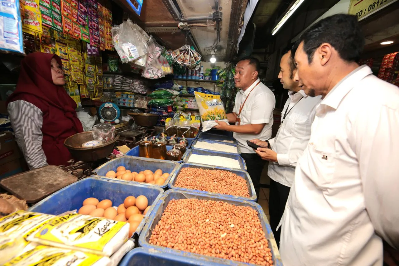 Harga Beras di Surabaya Stabil, PD Pasar Surya: Pasokan dan Demand Cukup
