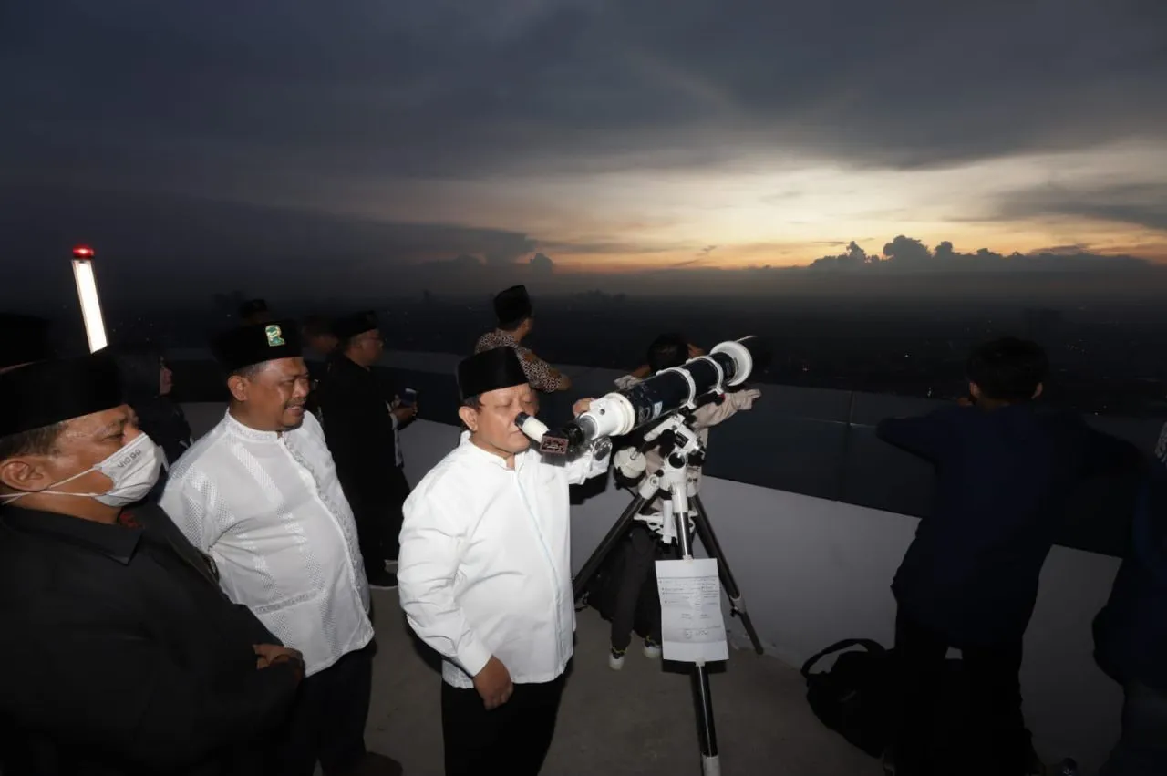 Selama Bulan Suci Ramadhan, Bar dan Karoke Dewasa di Surabaya Dilarang Buka