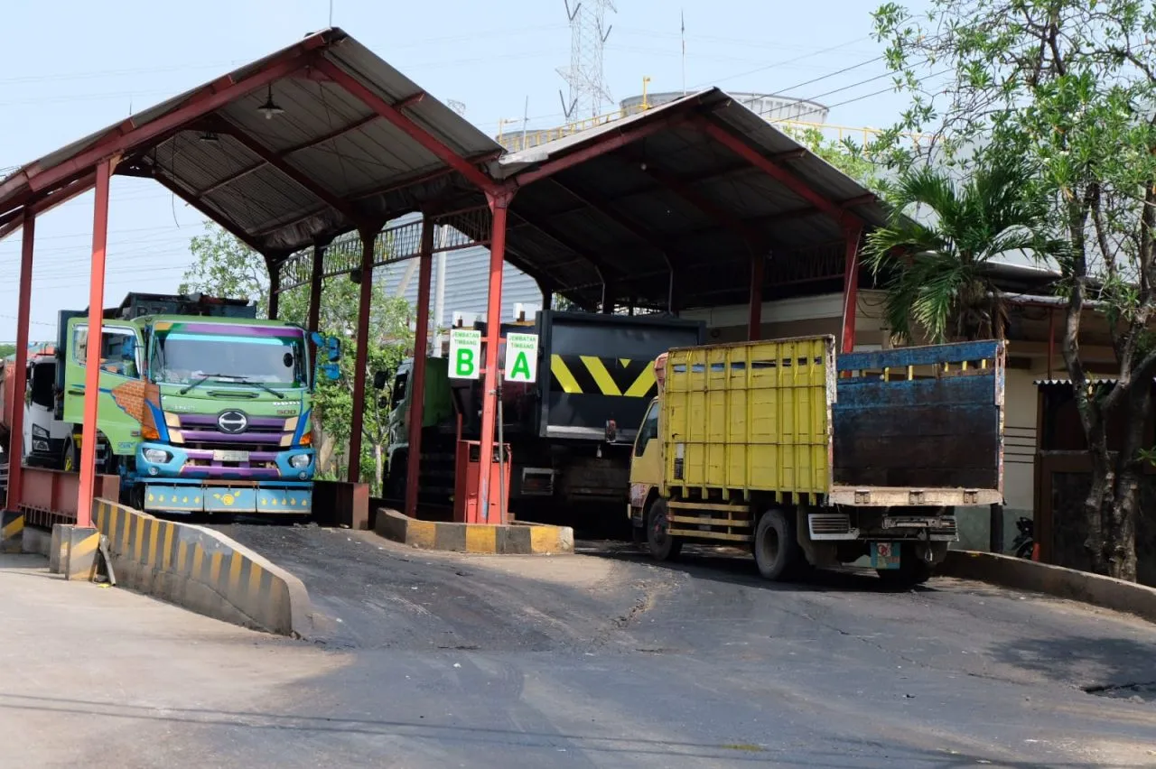Ramadan, Warga Surabaya Diminta Hindari Penggunaan Plastik