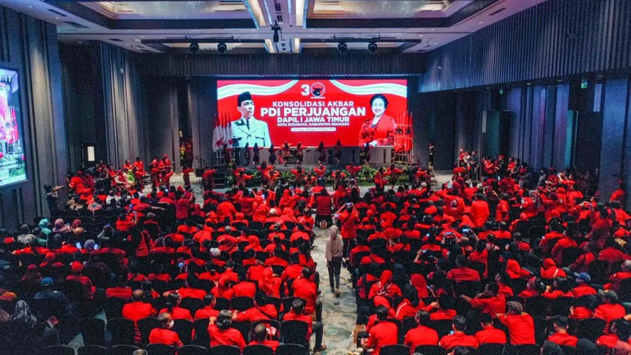 Optimistis Menang Spektakuler, PDIP Surabaya Fokus Bantu Warga Kesehatan dan Pendidikan