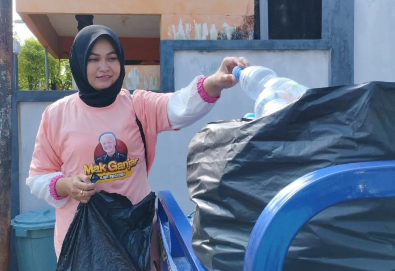 Mak Ganjar Jatim Gelar Aksi Nyata, Ajak Masyarakat Ubah Sampah Jadi Berkah