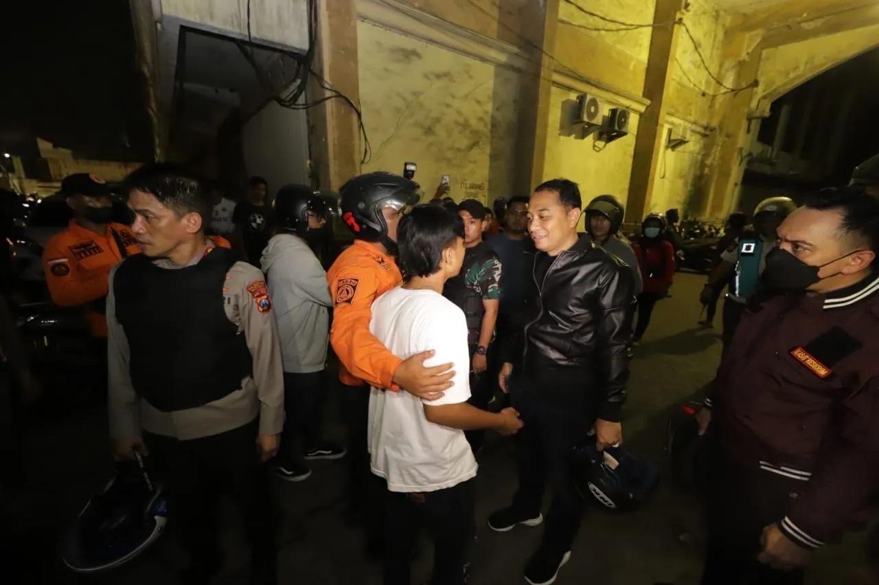 Redam Perang Sarung Jelang Sahur, Pemkot Surabaya Gelar Operasi Skala Besar