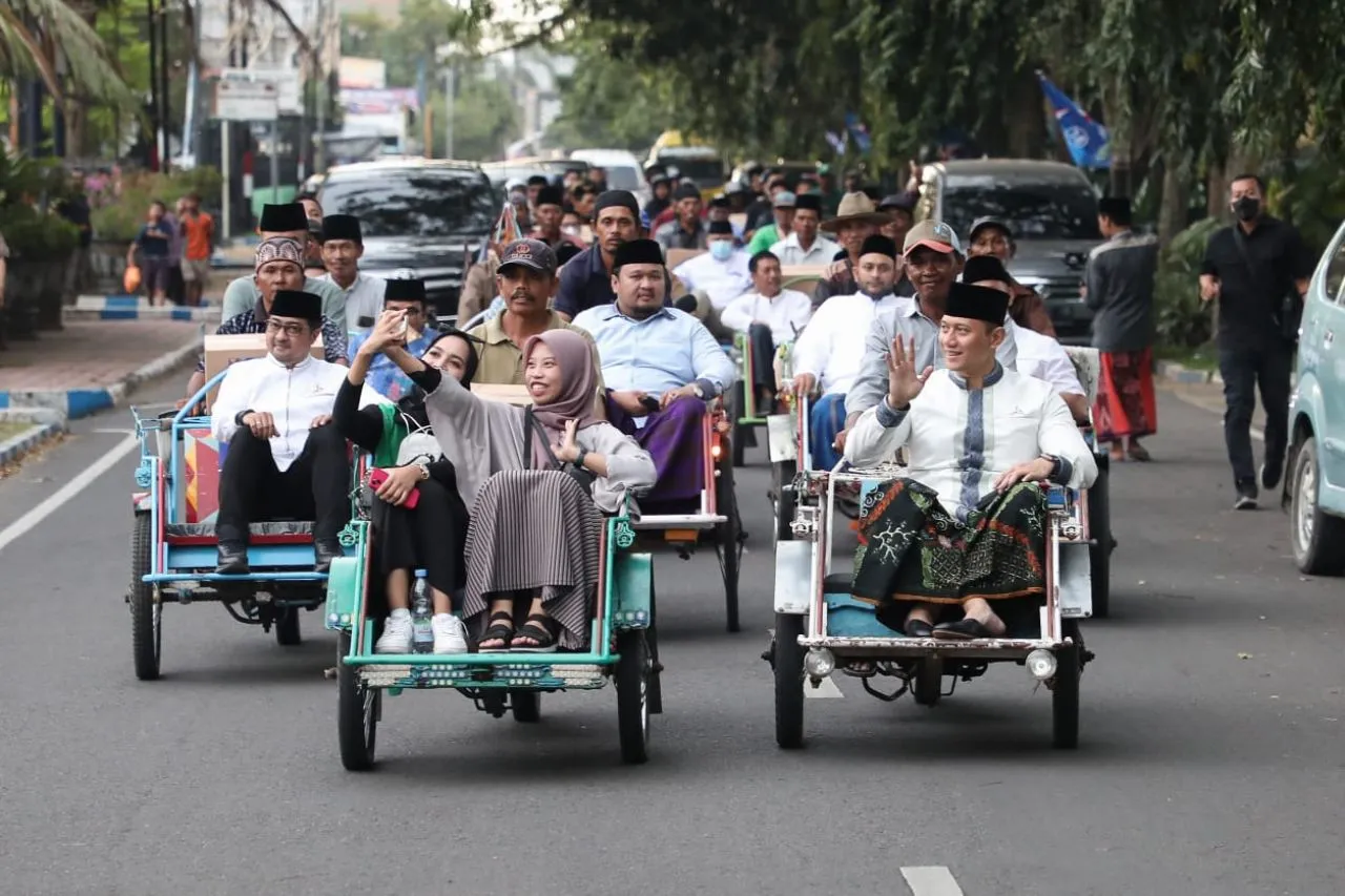 AHY Dapat Amunisi Baru Dukungan dari Kyai dan Ulama Bangkalan Maju Cawapres Anies