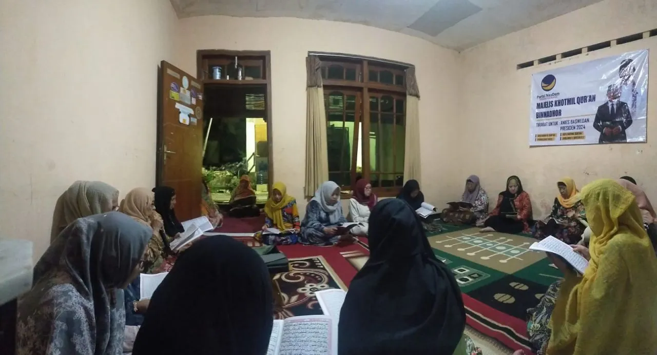 9.999 Warga Jatim Gelar Khotmil Quran Binnadhor untuk Anies Baswedan