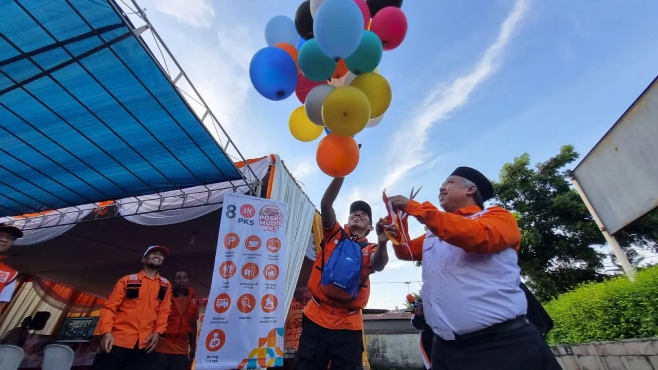 Capek Saat Mudik Bisa Mampir ke Posko 8 PKS Jatim, Ada Pijat Gratis