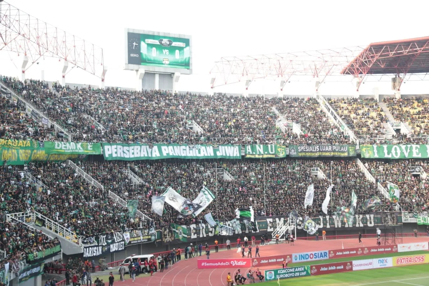 Persebaya Vs Bali United: Doa untuk Whisnu Sakti Buana di Stadion GBT Surabaya