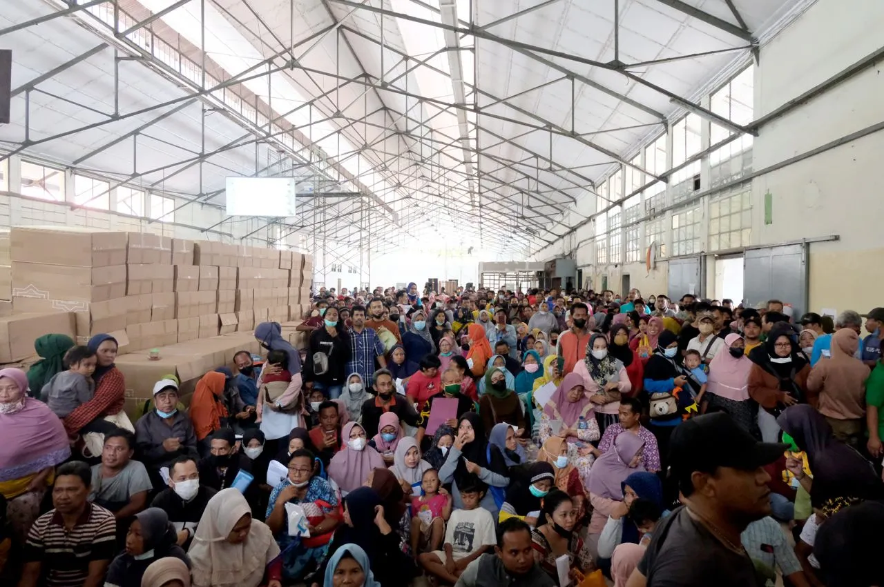 Penyaluran BLT di Kantor Pos Crowded, Wali Kota Eri Cahyadi: Aihkan ke Kecamatan