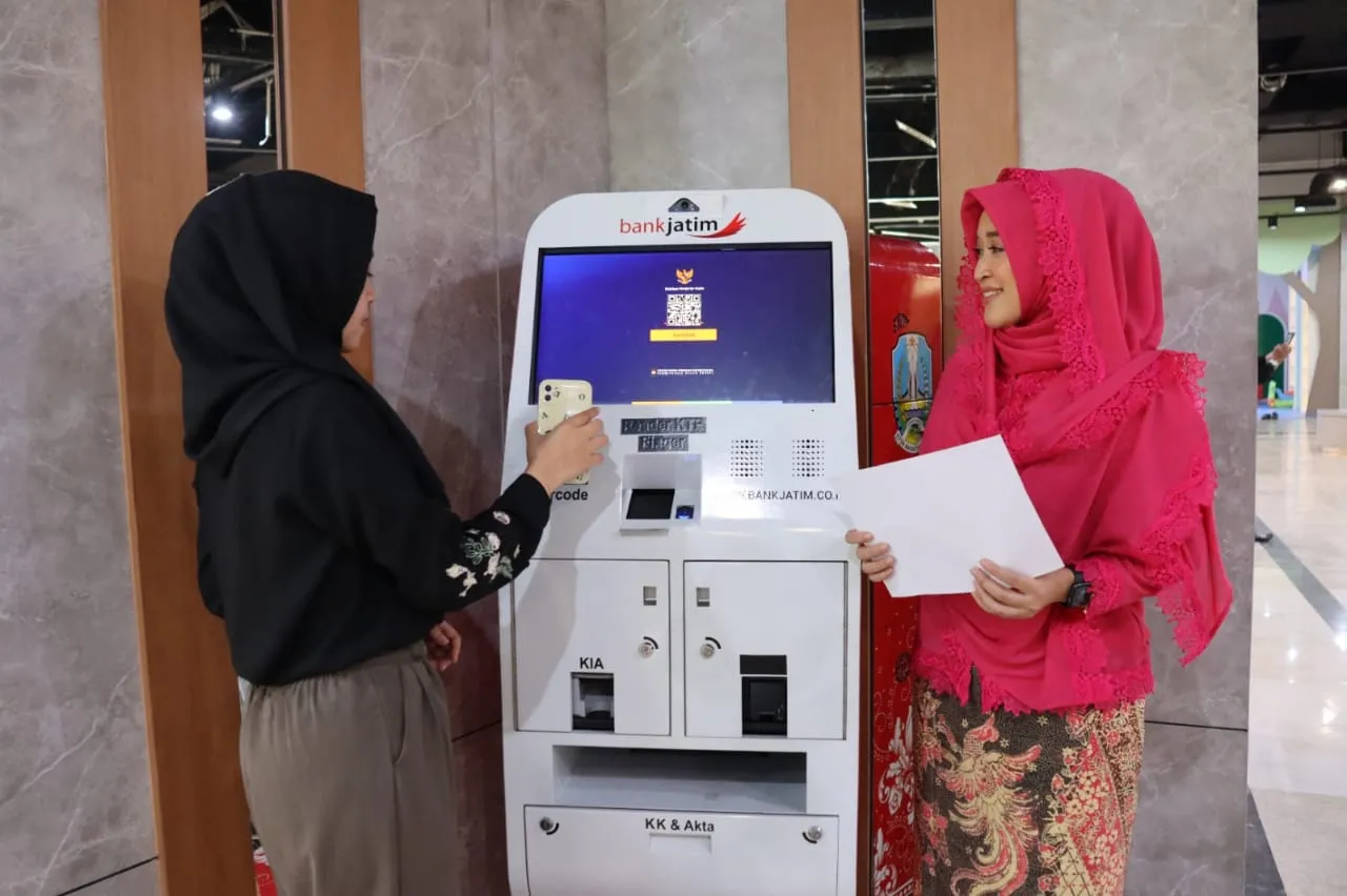 Kado HJKS ke-730, Pemkot Surabaya Sediakan Anjungan Dukcapil Mandiri