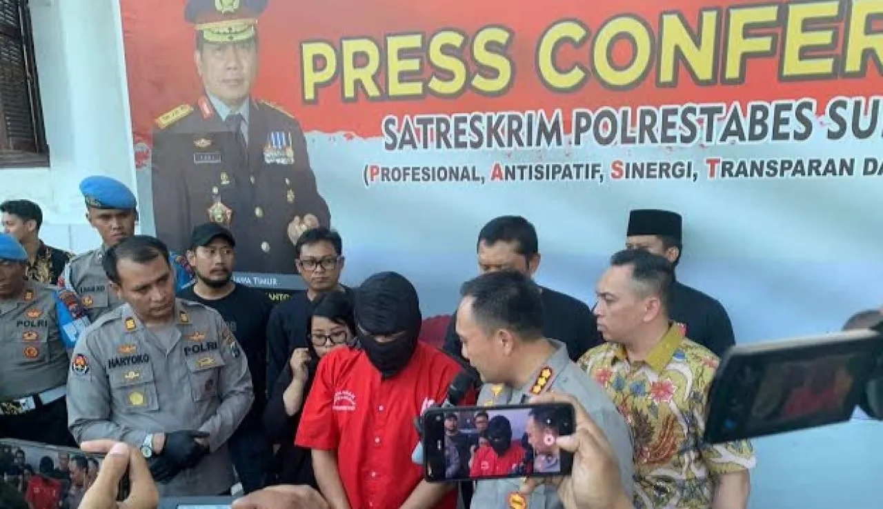 Polisi Ungkap Motif Pembunuhan Mayat Wanita dalam Koper di Jurang Pacet