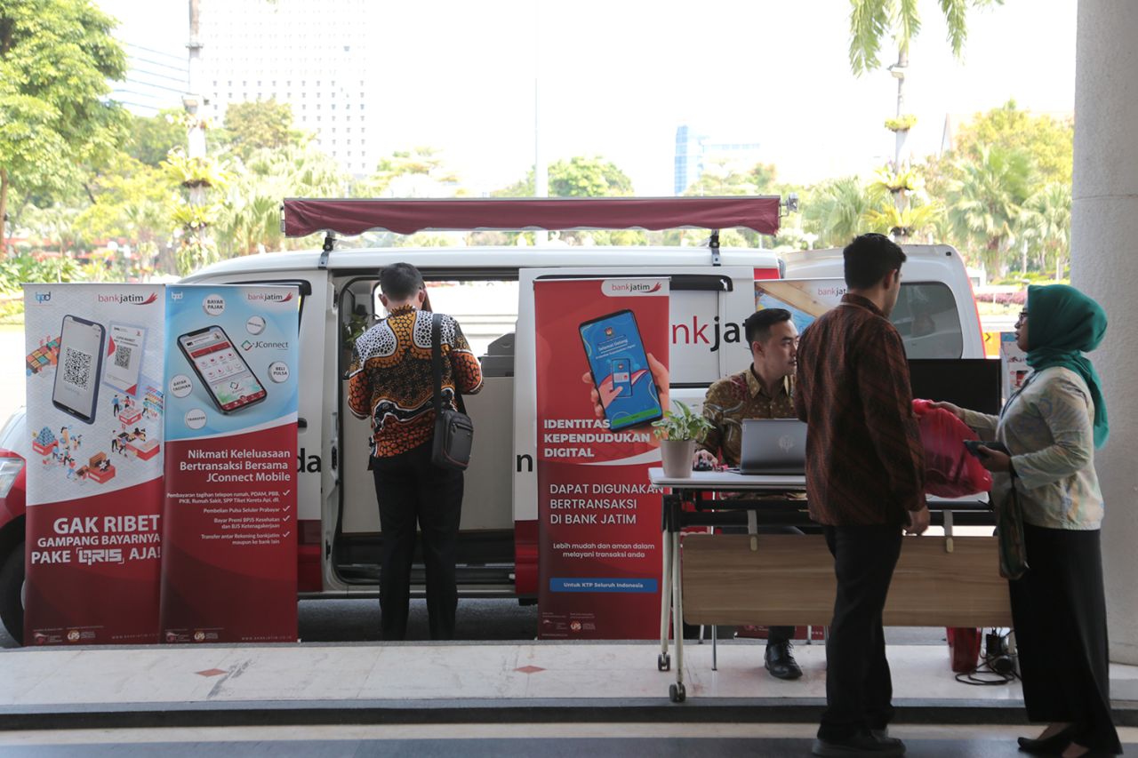 Pertama di Indonesia, Surabaya Terapkan KTP Digital untuk Transaksi Perbankan