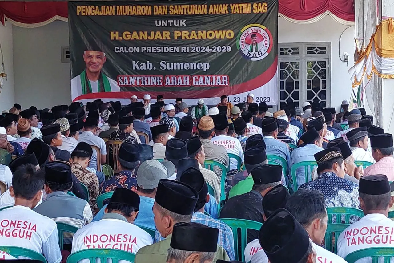 Santrine Abah Ganjar Gelar Doa Bersama dan Santunan Anak Yatim di Sumenep