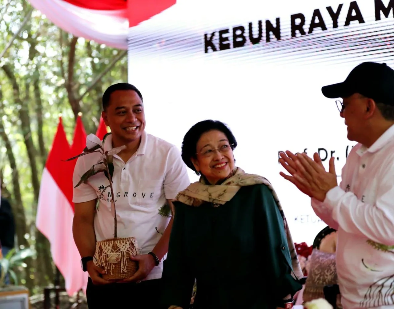 Ikhtiar Bu Mega Memperbanyak Kebun Raya: Kerap Gotong Royong dan Nirlaba