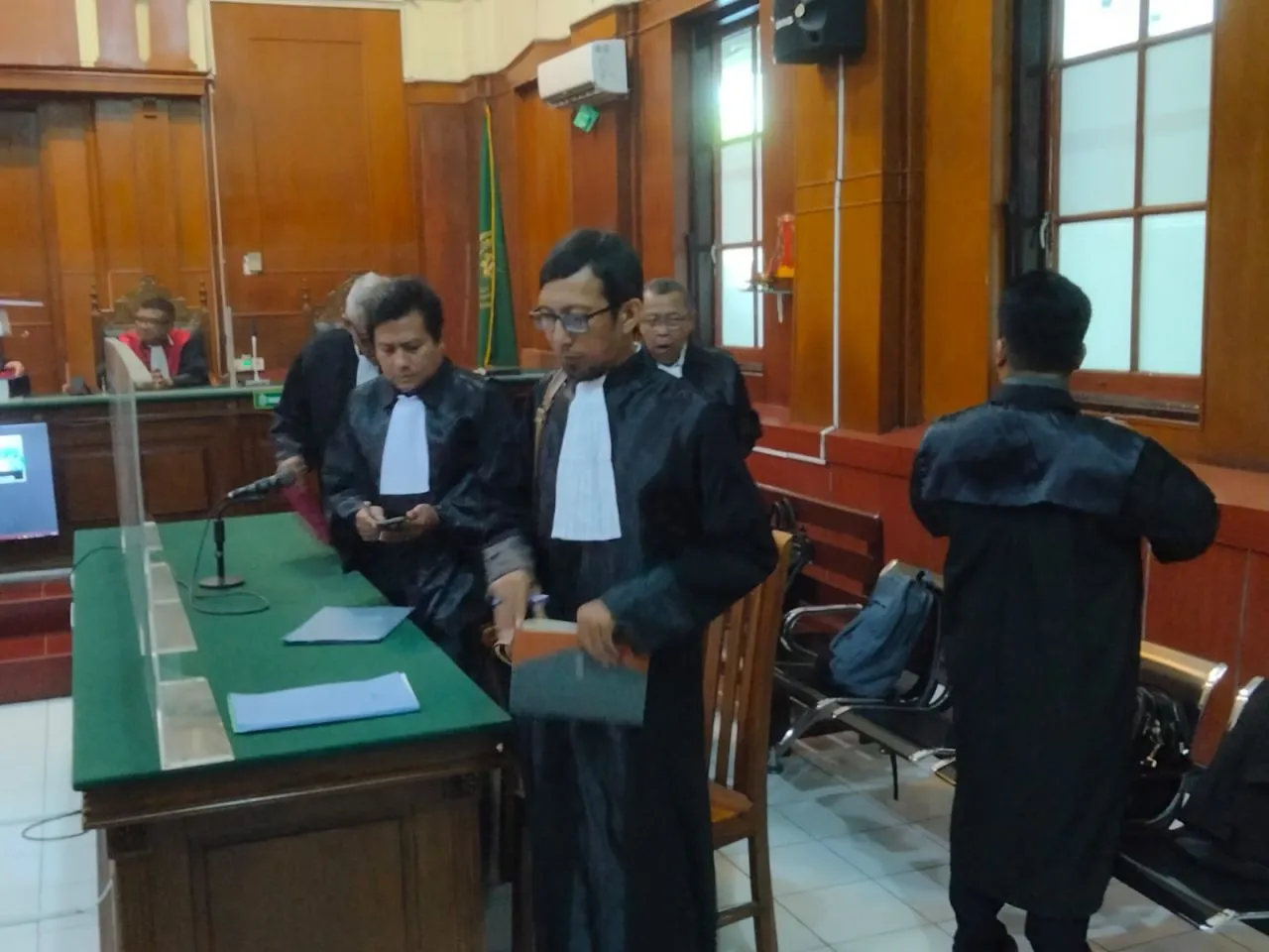 Sidang Eksepsi Mantan Walikota Blitar Ditunda, Ini alasannya
