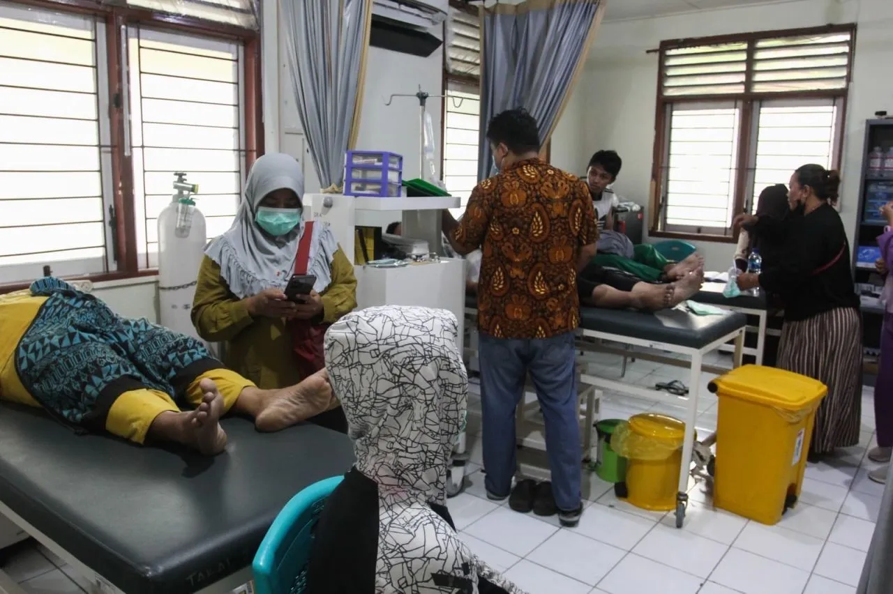 Hasil Lab Sampel Daging Sisa Makanan Warga Kalilom Keluar, Ini Temuan Dinkes Surabaya