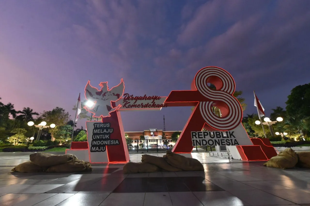 Ribuan Warga Surabaya Bakal Ikut Upacara HUT Ke-78 di Taman Surya, Ini Imbauan Wali Kota Eri